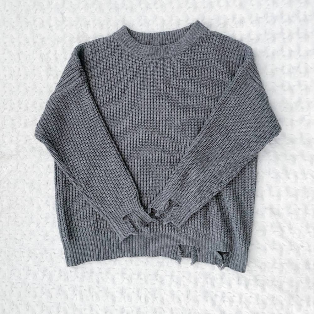 NWOT-PINK DIAMOND  Distressed Knit Sweater